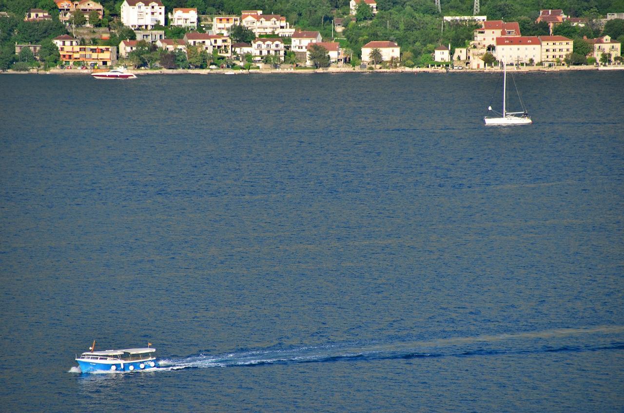 Apartmani Prcanj Kotor Exterior foto